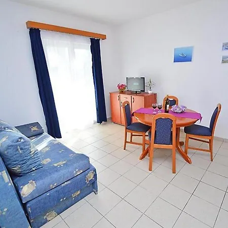 Bruno Apartmán Tribalj